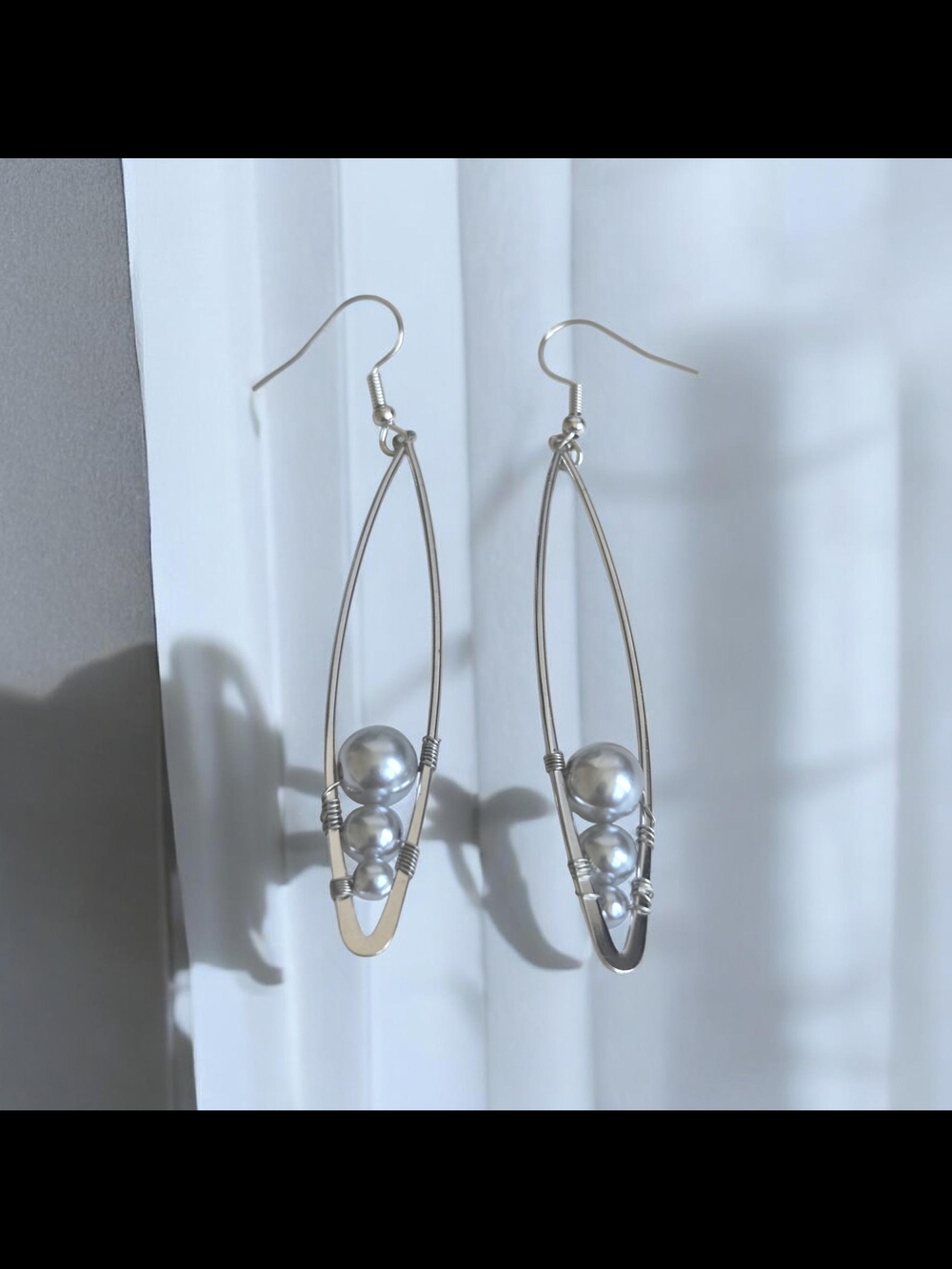 Silver Pearl Teardrop Wire Earrings